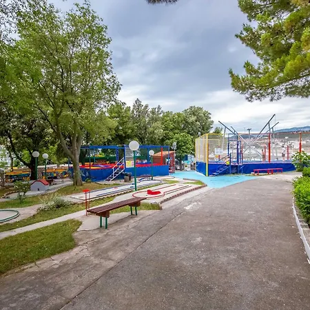 Hotel Paviljoni Slaven Selce