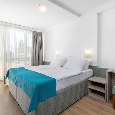 Paviljoni Slaven 3* 塞尔瑟