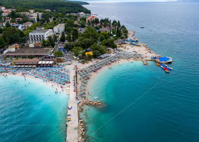 Paviljoni Slaven Hotel 3*
